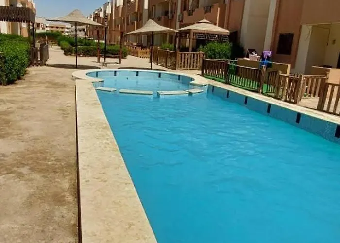 قرية بلولاجون راس سدر نسمة صيف للايجار For Families Only