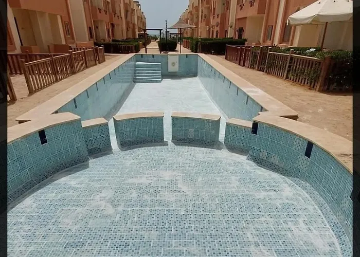 قرية بلولاجون راس سدر نسمة صيف للايجار For Families Only *
